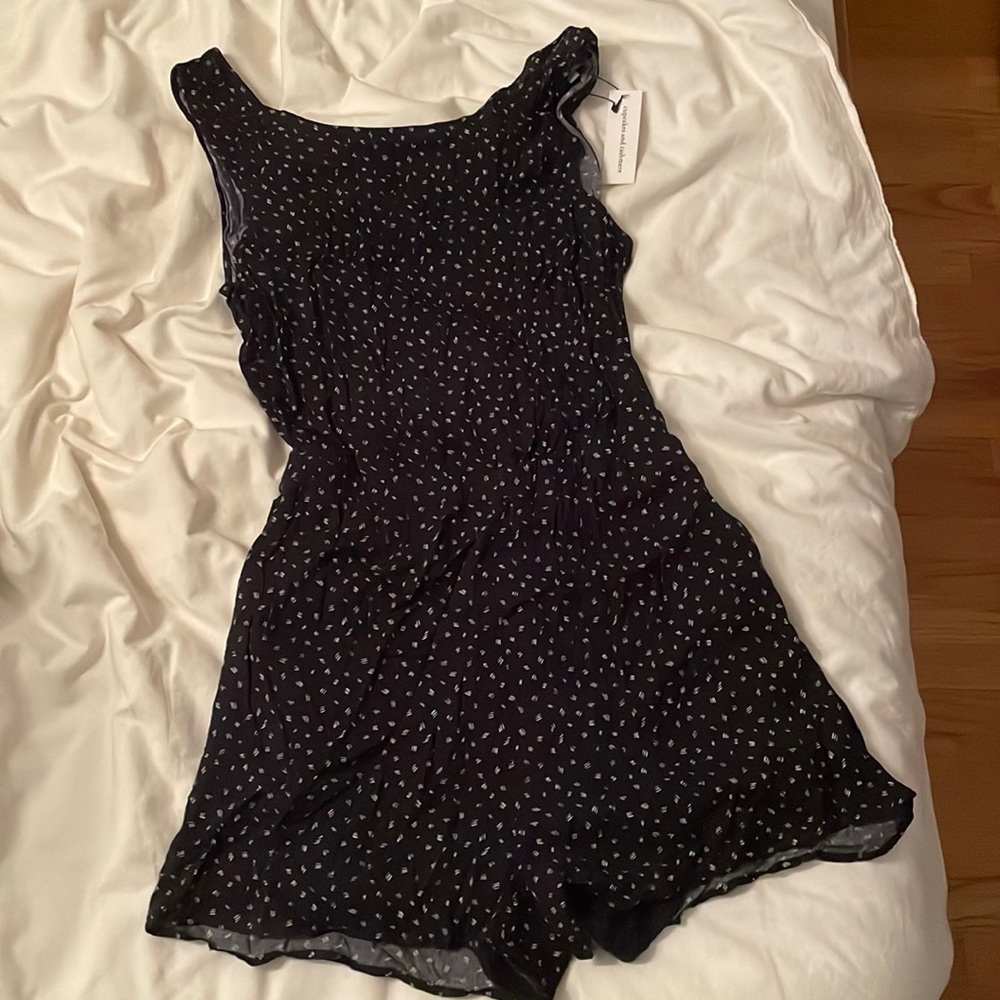 NWT cupcakes & cashmere open back navy and white romper